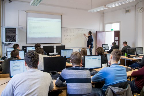 Študijski proces na Fakulteti za energetiko UM